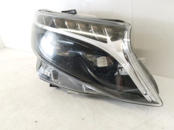 Far Dreapta Full Led Mercedes-Benz  V-Class W447 [2014 - 2020] Original In Stare Buna - imagine 3