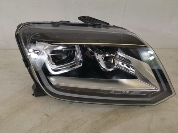 Far Dreapta Cu Xenon Full Led Volkswagen VW  Amarok 1 [facelift] [2016 - 2020] Avariat Original In Stare Buna