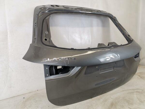 Haion Spate Mercedes-Benz  B-Class W247 [2018 - 2020] Original In Stare Buna - imagine 4