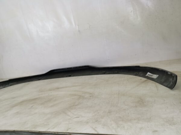 Spoiler Fusta Bara Fata Taycan 2020 Porsche  Taycan 1 [2019 - 2019] Originala In Stare Buna - imagine 6