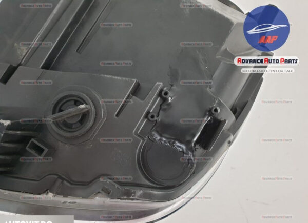 Far dreapta cu halogen, original, in stare buna Mercedes-Benz SLK-Class R172 2011 2012 2013 2014 2015 2016 2017 2018 2019 2020 oem - imagine 6