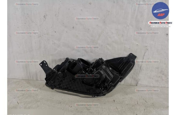 Far Dreapta original Halogen Ford Kuga 2 (facelift) 2016 2017 2018 2019 2020 OEM - imagine 7