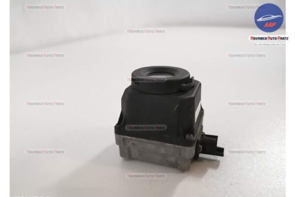 Camera Nightvision BMW F10 F15 F16 F85 F86 F06 F12 F13 Seria 5 6 X5 X6 originala BMW 5 Series F07/F10/F11 (facelift) 2013 2014 2015 2016 2017 2B9322653-03 - imagine 2