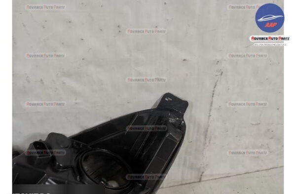 Far Dreapta original Halogen Ford Kuga 2 (facelift) 2016 2017 2018 2019 2020 OEM - imagine 9