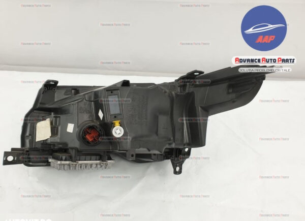 Far dreapta original stare foarte buna Vogue Land Rover Range Rover 4 (facelift) 2017 2018 2019 2020 2021 2022 SUV 5-usi JK52-13W029-EC - imagine 5
