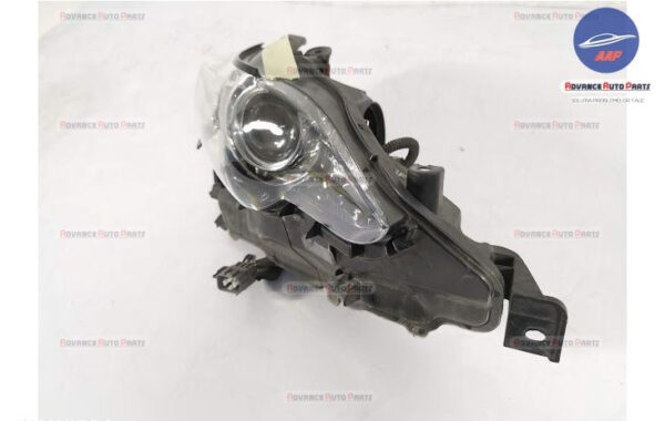 Far Dreapta original cu Xenon in stare buna Lexus IS XE30 2013 2014 2015 2016 OEM - imagine 2
