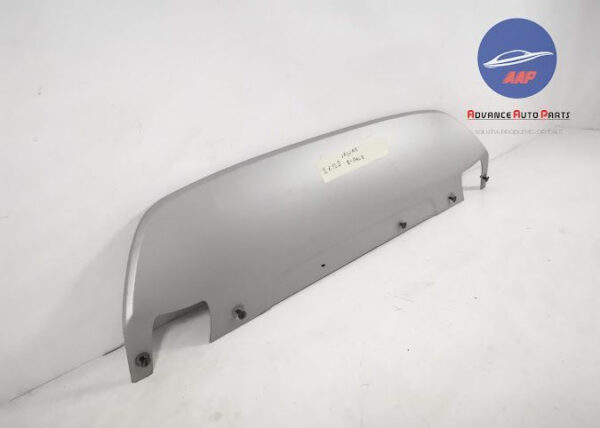 Capac Spoiler Fusta Bara Spate originala Jaguar E-Pace 1 2017 2018 2019 2020 J9C3-17f011-a - imagine 2