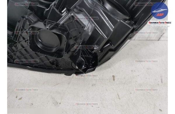 Far Dreapta original Halogen Ford Kuga 2 (facelift) 2016 2017 2018 2019 2020 OEM - imagine 8