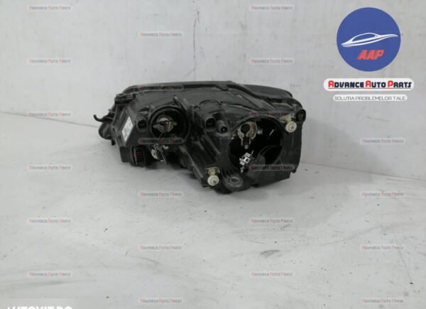 Far Dreapta original cu halogen Volkswagen Jetta SportWagen 2010 2011 2012 2013 2014 2015 OEM - imagine 5