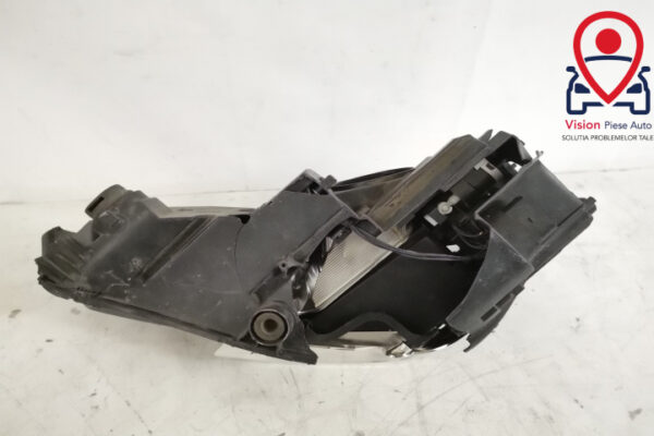 Far Dreapta Original Bi Xenon Avariat Audi A4 B9 2015 2016 2017 2018 2019 2020 - imagine 7