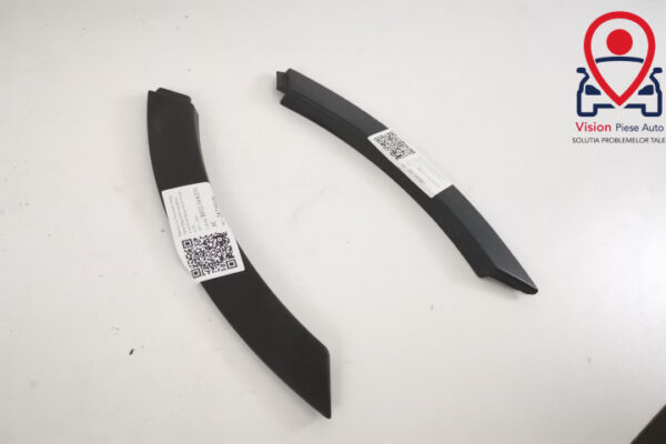 Deflector Aer Bara Fata Dreapta Original In Stare Buna Land Rover Range Rover Evoque L538 2011 2012 2013 2014 2015 BJ32-17F017-AA - imagine 2