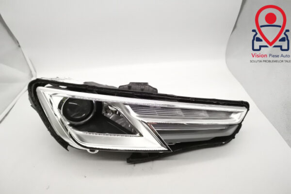 Far Dreapta Original Xenon Avariat Audi A4 B9 2015 2016 2017 2018 2019 2020