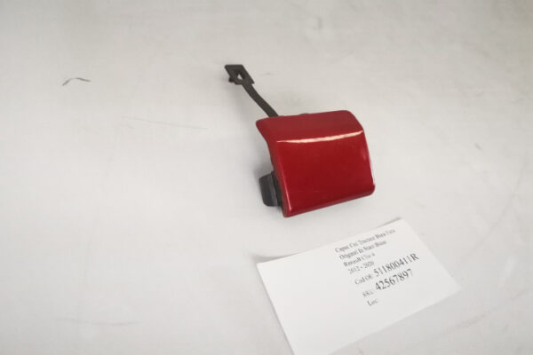 Capac Cui Tractare Bara Fata Original In Stare Buna Renault Clio 4 2012 2013 2014 2015 2016 2017 2018 2019 2020 511800411R - imagine 2
