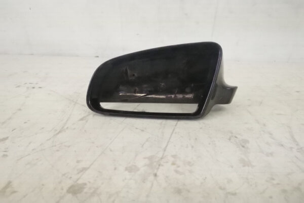 Capac Oglinda Stanga Original In Stare Buna Audi A3 8P 2003 2004 2005 8E0857507B