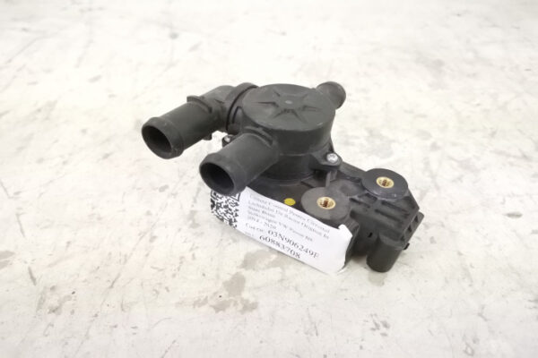 Unitate Control Pentru Circuitul Lichidului De Racire Original In Stare Buna Volkswagen VW Passat B8 2014 2015 2016 2017 2018 2019 2020 03N906249E