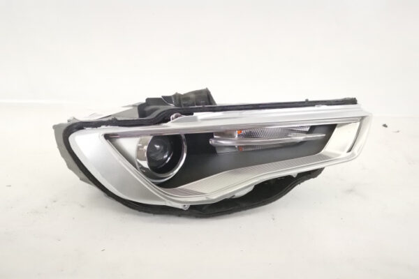Far Dreapta Original Xenon Avariat Audi A3 8V 2012 2013 2014 2015 2016