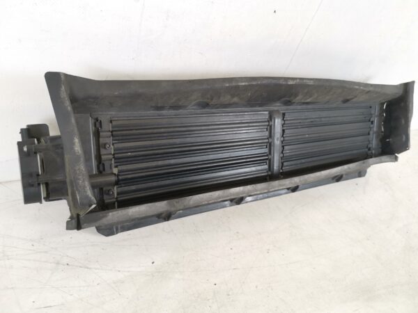 Hota Electrica Deflector Aer Volvo  XC60 2 [2017 - 2020] Originala In Stare Buna - imagine 4