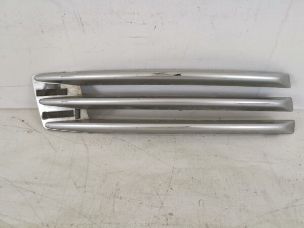 Grila Bara Fata Dreapta Land Rover  RANGE ROVER IV VOGUE SUV [L405] [2018 - 2021] Originala In Stare Buna