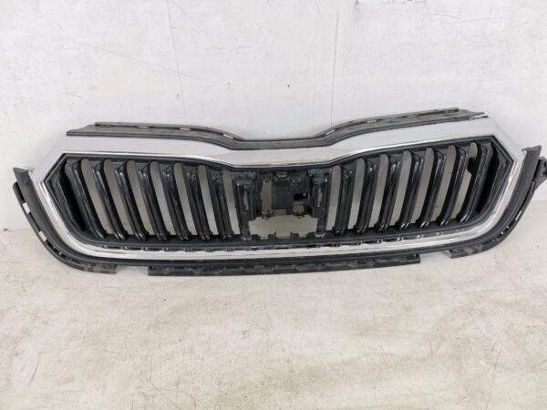 Grila Centrala Skoda  Octavia 4 [2019 - 2024] Originala In Stare Buna