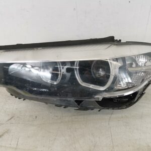 Far Avariat BMW Seria 5 G30 [2016 - 2020] Original