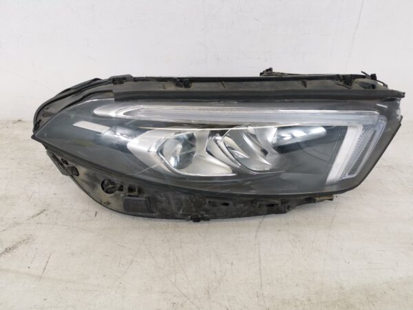 Far Dreapta Full Led Mercedes-Benz  A-Class W177/V177 [2018 - 2022] Original