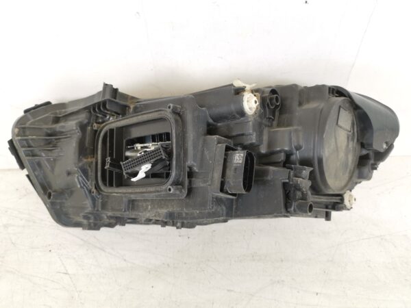 Far Dreapta Full Led Mercedes-Benz  A-Class W177/V177 [2018 - 2022] Original - imagine 5