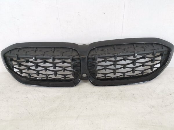 Grila Bara Fata BMW Seria 3 G20/G21/G28 [2018 - 2020] Original In Stare Buna