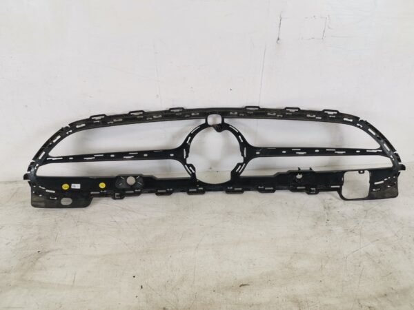 Grila Centrala Mercedes-Benz  C-Classe AMG W206 [2021 - 2022] Original In Stare Buna - imagine 5
