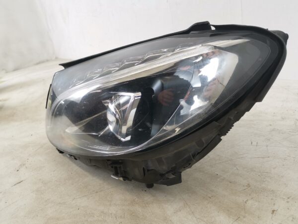 Far Stanga Led High Performance Mercedes-Benz  C-Class W205/S205/C205 [2014 - 2018] Original In Stare Buna - imagine 3