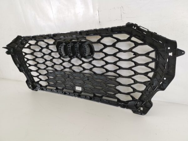 Grila Centrala Audi Q3 F3 [2018 - 2024] Original In Stare Buna - imagine 6