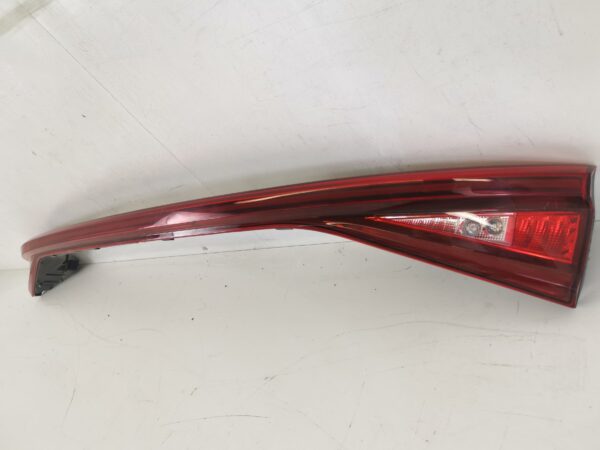 Lampa Centrala 2021 2022 Seat  LEON MK4 KL1/KL8 [2020 - Original In Stare Buna - imagine 3