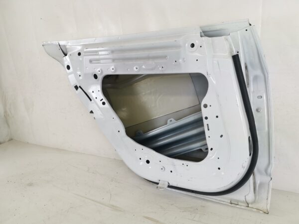 Usa Stanga Spate 2021 2022 2023 Tesla  Model 3 1 [2017 - 2020] Originala - imagine 6