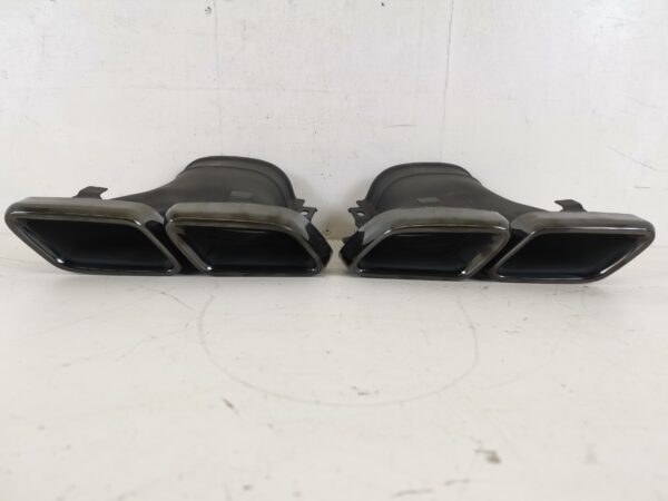 Tips Evacuare Dreapta Stanga Mercedes-Benz  E-Class W213 [2016 - 2020] 64AMG Originale In Stare Buna