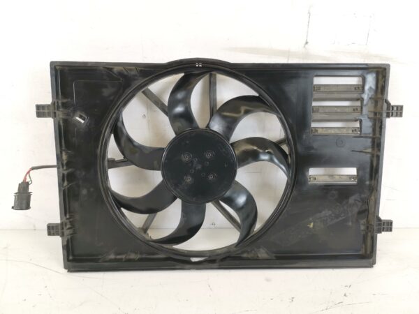 Ventilator Radiator Volkswagen VW  Golf 7 [facelift] [2017 - 2020] Original In Stare Buna