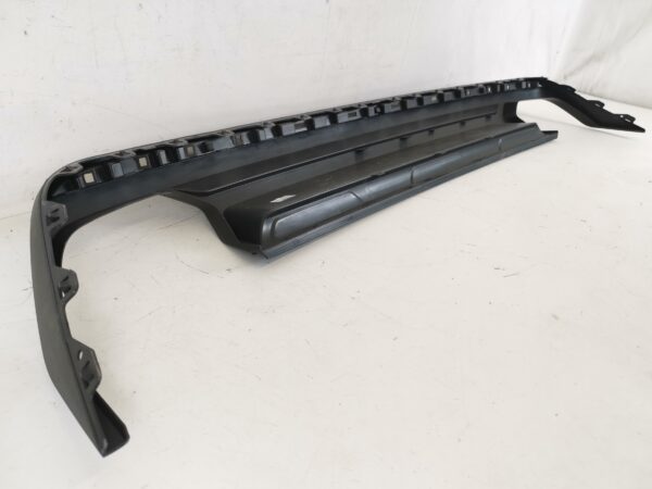 Fusta Spoiler Bara Spate Volkswagen VW  Touareg generatia 3 CR [2018 - 2022] Originala In Stare Buna - imagine 6