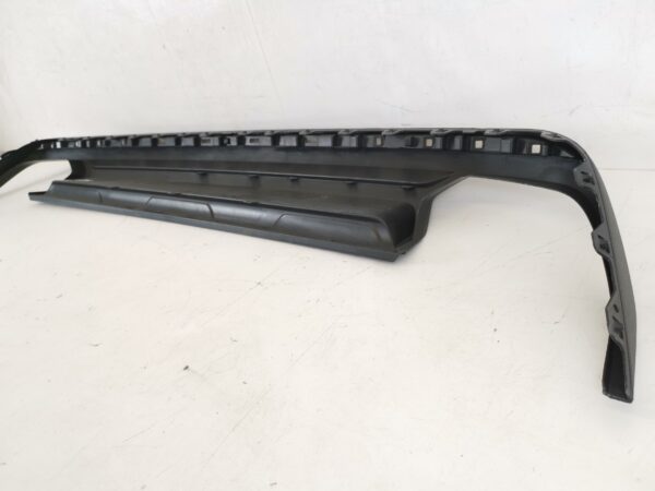 Fusta Spoiler Bara Spate Volkswagen VW  Touareg generatia 3 CR [2018 - 2022] Originala In Stare Buna - imagine 7