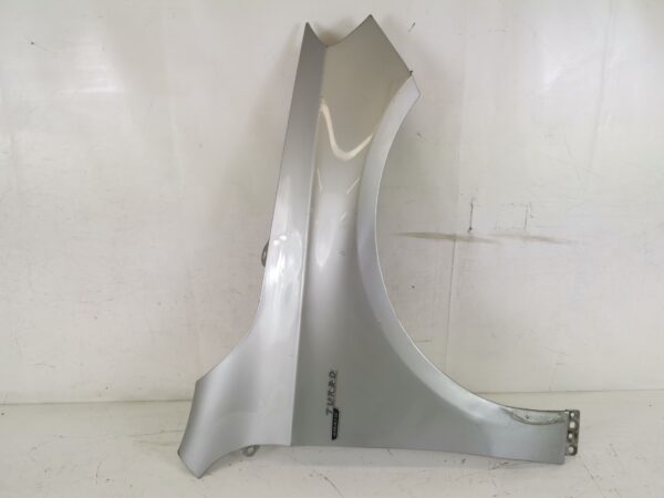 Aripa Fata Dreapta Mercedes-Benz  A-Class W176 [2012 - 2015] Originala In Stare Buna