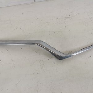 Ornament Grila Centrala Honda  CR-V 5 [2016 - 2020] Original In Stare Buna