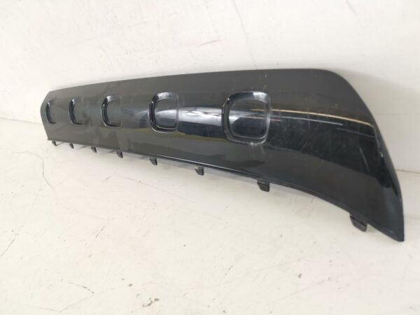 Ornament Fusta Spoiler Bara Fata Mercedes-Benz  G-Class W464 [2018 - 2022] Original In Stare Buna - imagine 3
