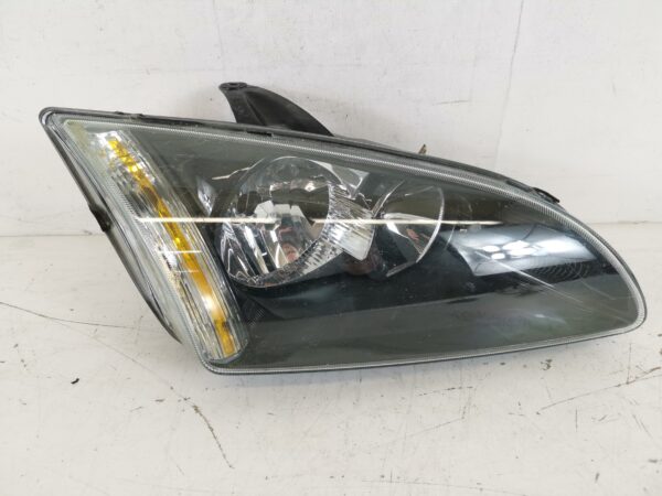 Far Dreapta Cu Halogen Ford  Focus 2 [2004 - 2008] Original In Stare Buna