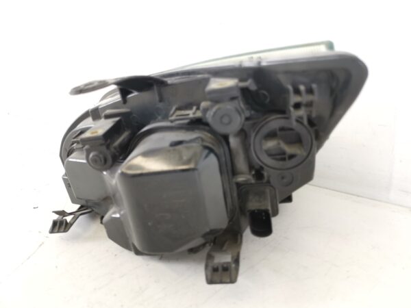 Far Dreapta Cu Halogen Ford  Focus 2 [2004 - 2008] Original In Stare Buna - imagine 6
