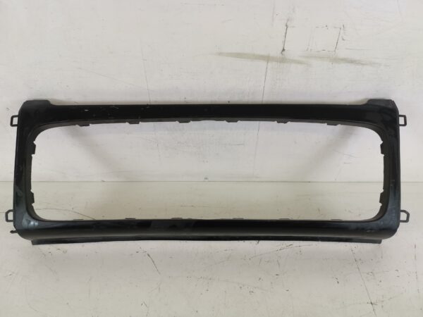 Rama Grila Centrala Mercedes-Benz  G-Class W464 [2018 - 2022] Original In Stare Buna