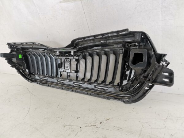 Grila Centrala Radiator Skoda  Scala 1 [2019 - 2019] 2020 2021 2022 2023 Originala - imagine 6