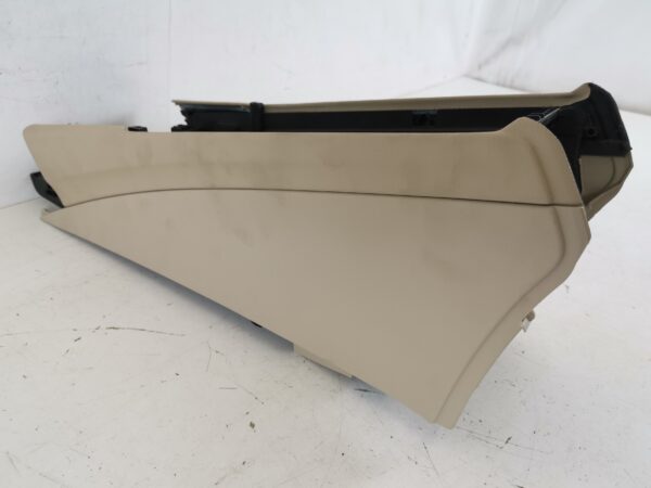 Compartiment Consola Cotiera Mercedes-Benz  C-Class W205/S205/C205 [2014 - 2018] Original In Stare Buna - imagine 7