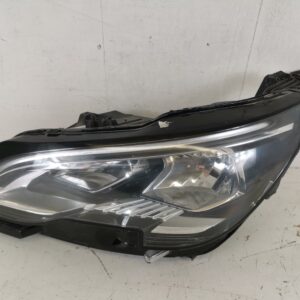 Far Stanga Peugeot  3008 2 [2016 - 2020] Original