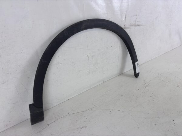 Bandou Aripa Overfender Dreapta Fata Audi Q3 8U [facelift] [2014 - 2020] Original In Stare Buna - imagine 3