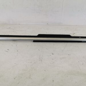 Ornament Bord Volkswagen VW  Arteon 1 [2017 - 2020] Original In Stare Buna