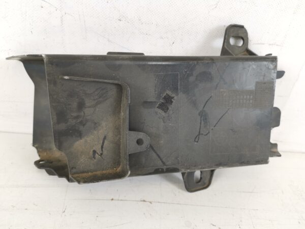 Priza Difuzor Aer Racire Disc Frana Deflector BMW Seria 5 F10 [2009 - 2013] Original In Stare Buna