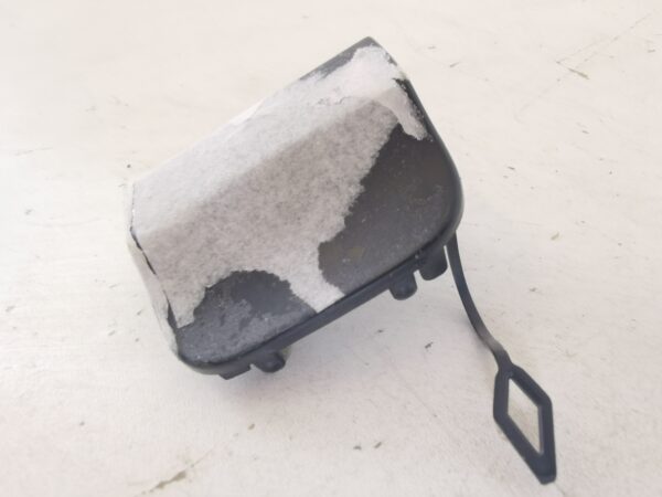 Capac Cui Tractare Bara Spate Mercedes-Benz  A-Class W176 [2012 - 2015] 2016 2017 2018 Original In Stare Buna - imagine 3