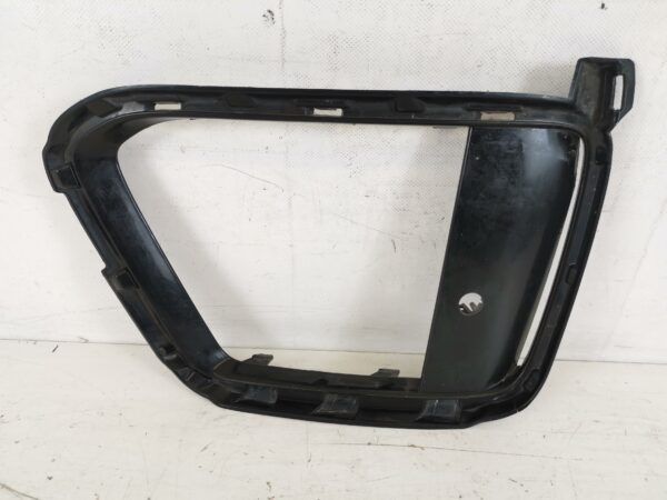 Ornament Grila Proiector Stanga Land Rover  Range Rover Sport 2 [facelift] [2017 - 2020] 2021 2022 Originala In Stare Buna